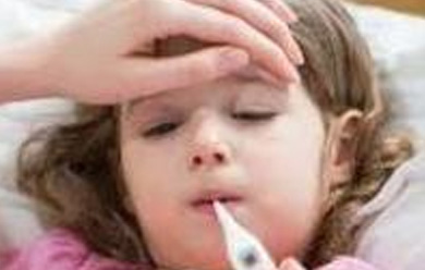 Tips to manage Fever, symptoms and treatment in children